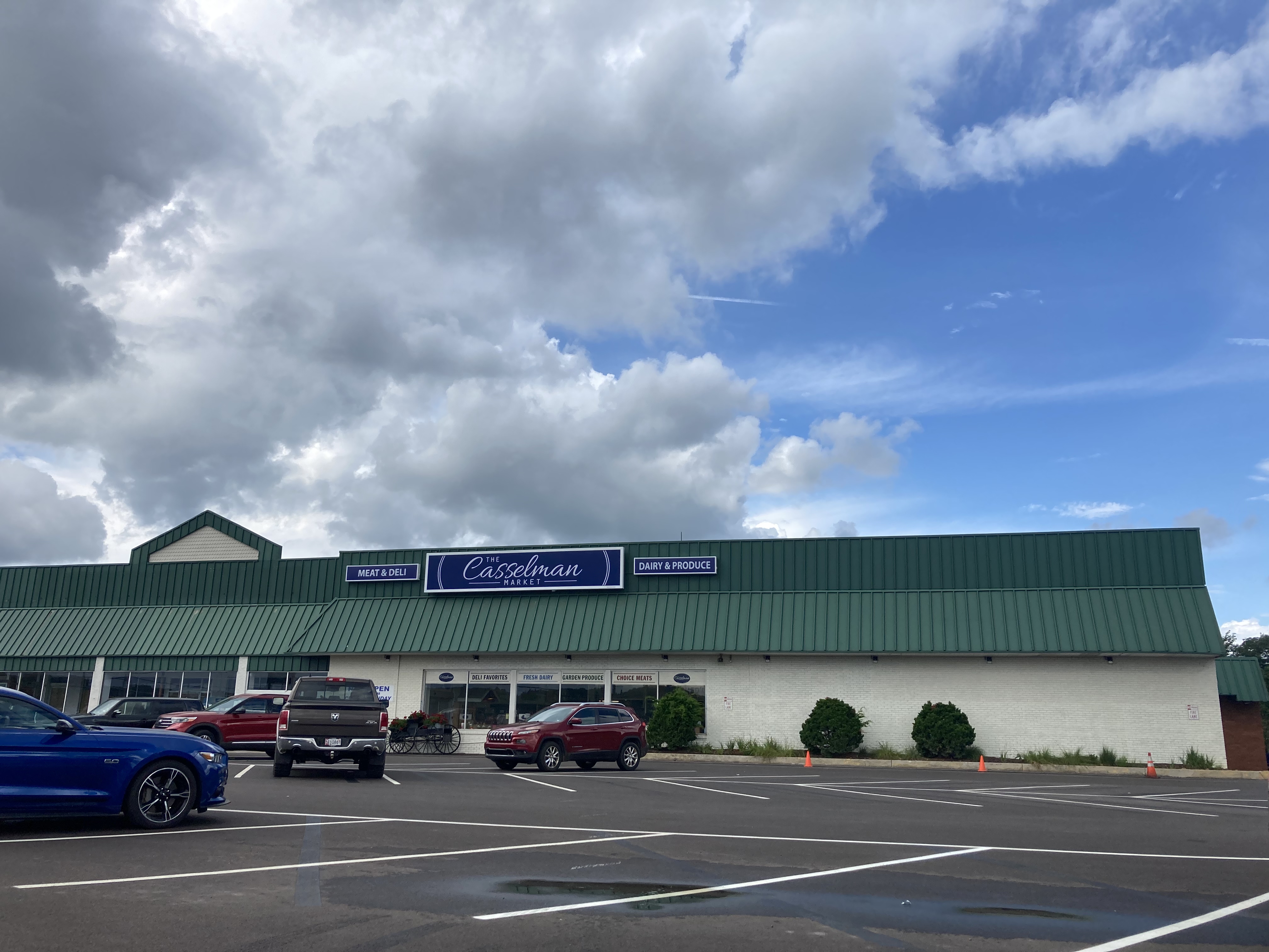 Casselman Market store-front